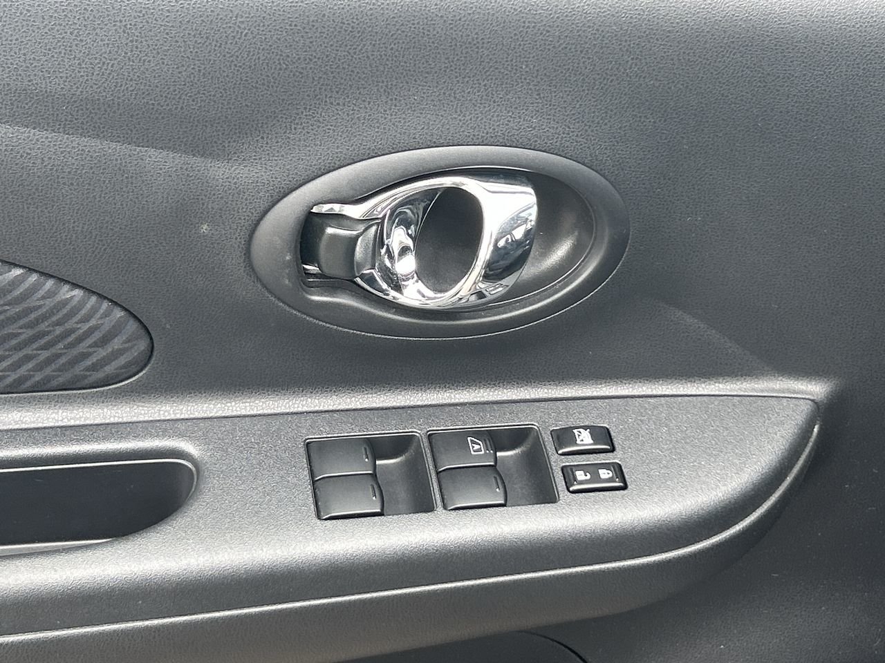 Used 2016 Gun Met Nissan 1.6 SR at image 21