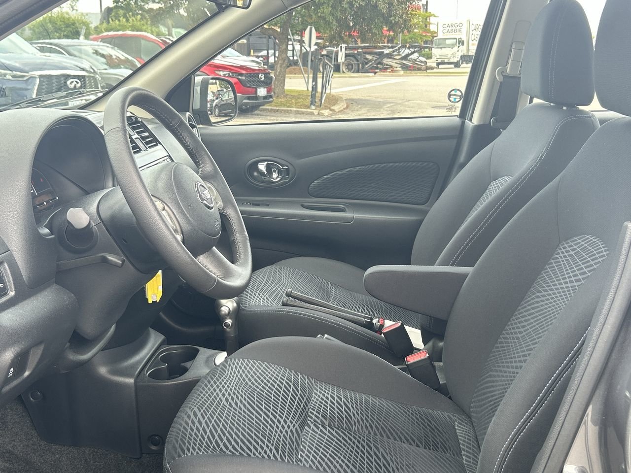 Used 2016 Gun Met Nissan 1.6 SR at image 19