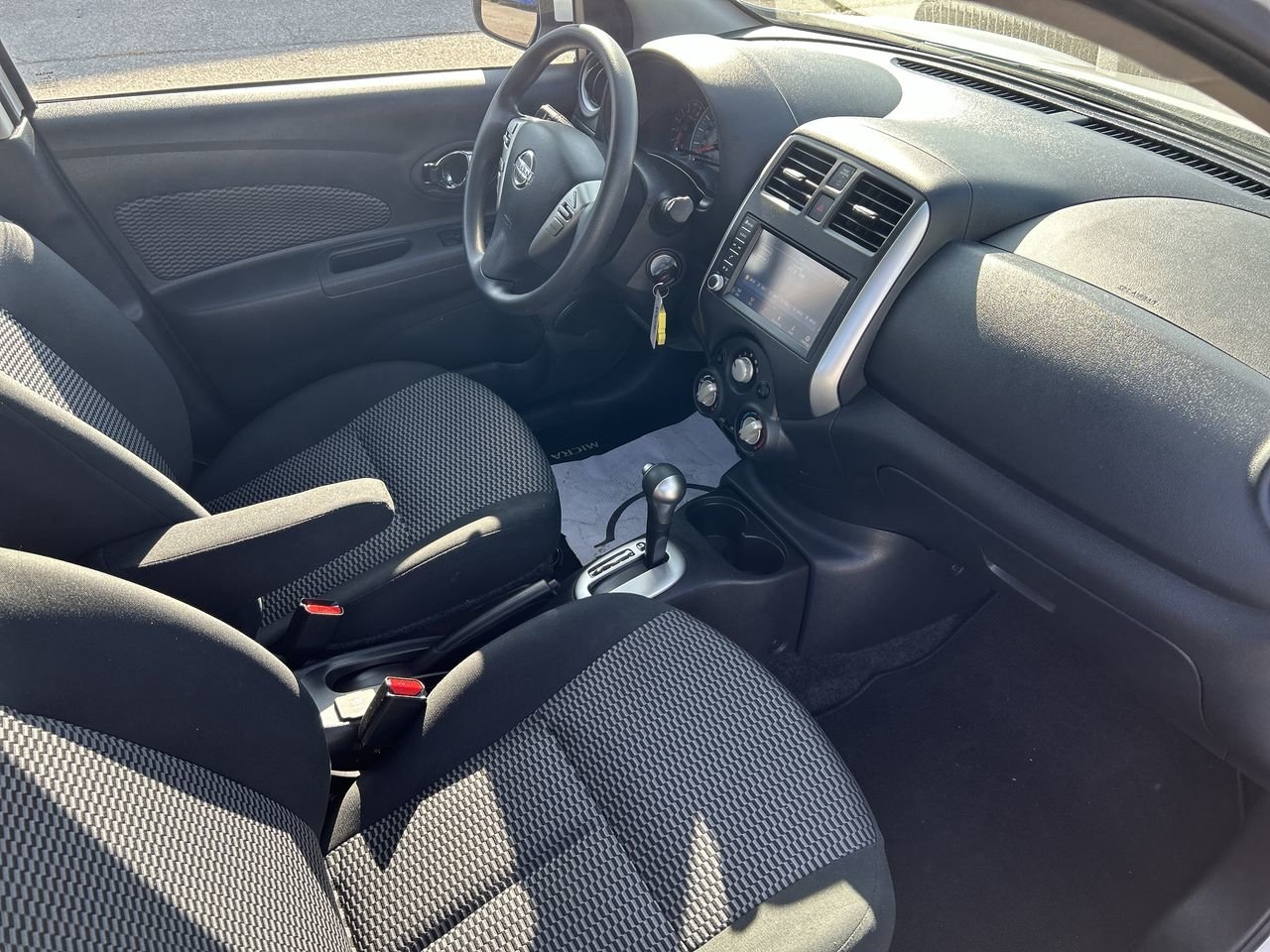 Used 2019 Super Black Nissan 1.6 SR at image 31