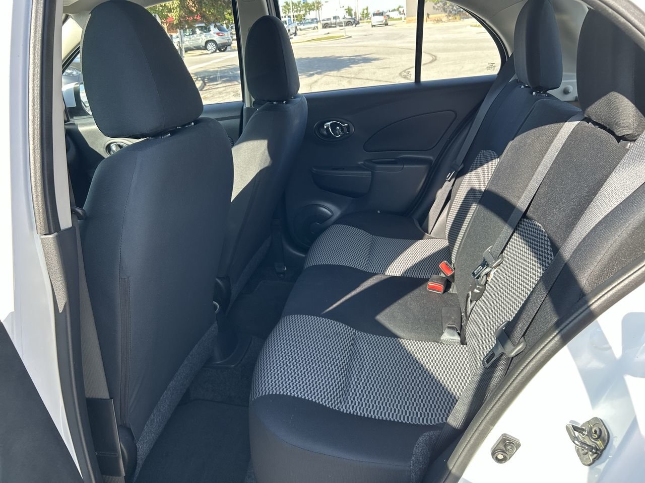 Used 2019 Super Black Nissan 1.6 SR at image 29