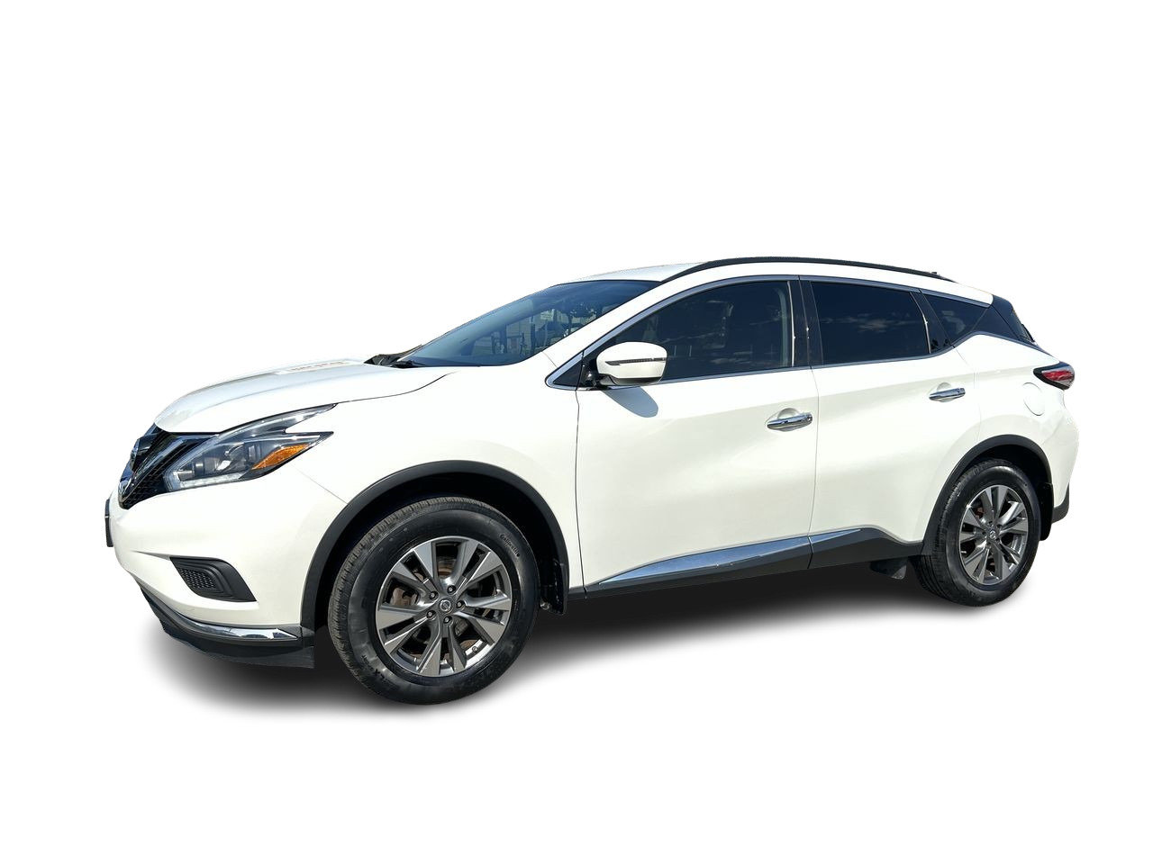 Used 2018 Pearl White Nissan S FWD CVT image 4