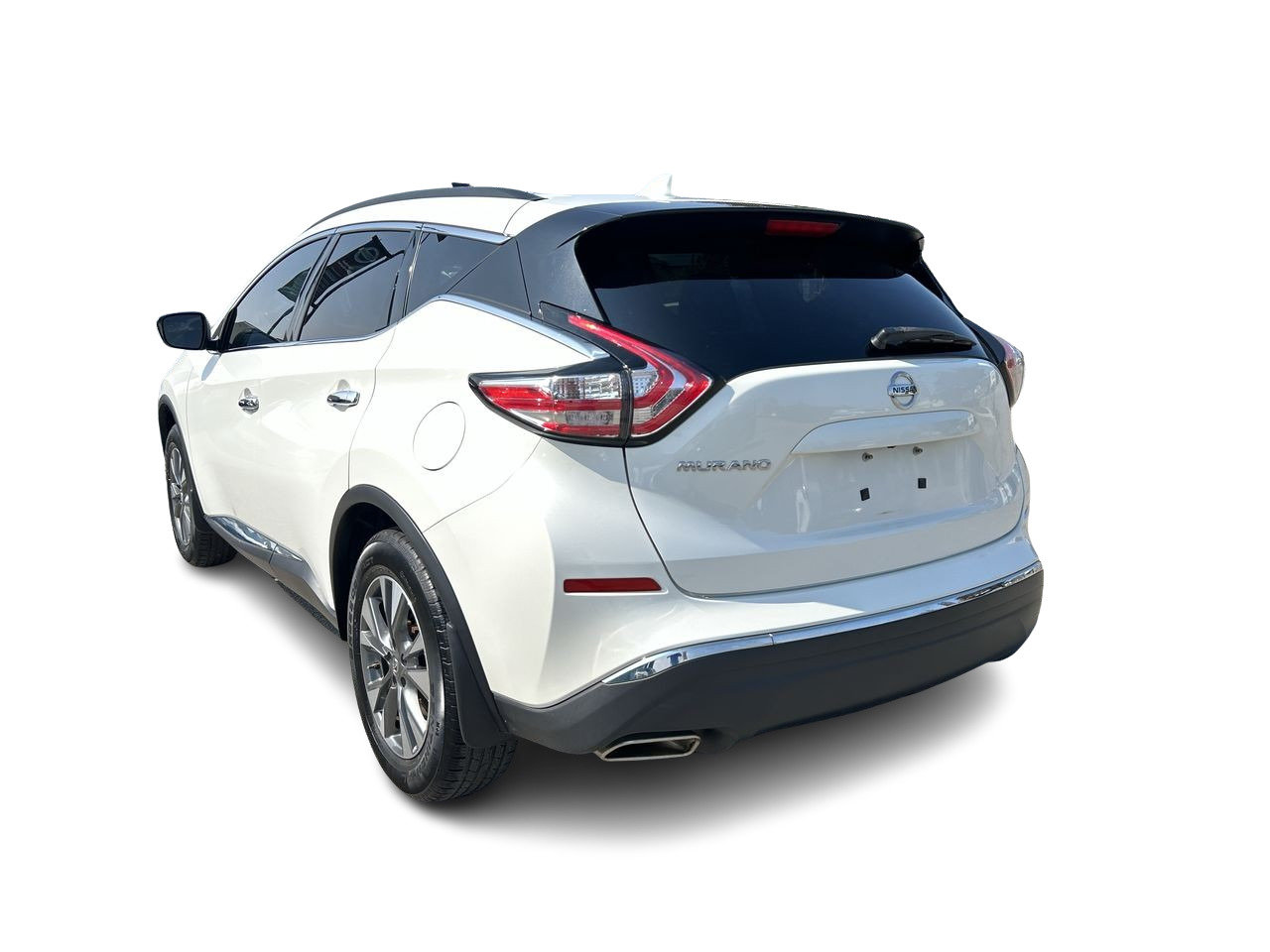 Used 2018 Pearl White Nissan S FWD CVT image 8