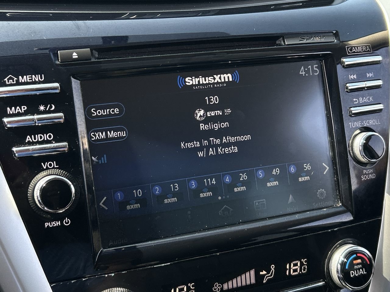 Used 2018 Pearl White Nissan S FWD CVT image 24