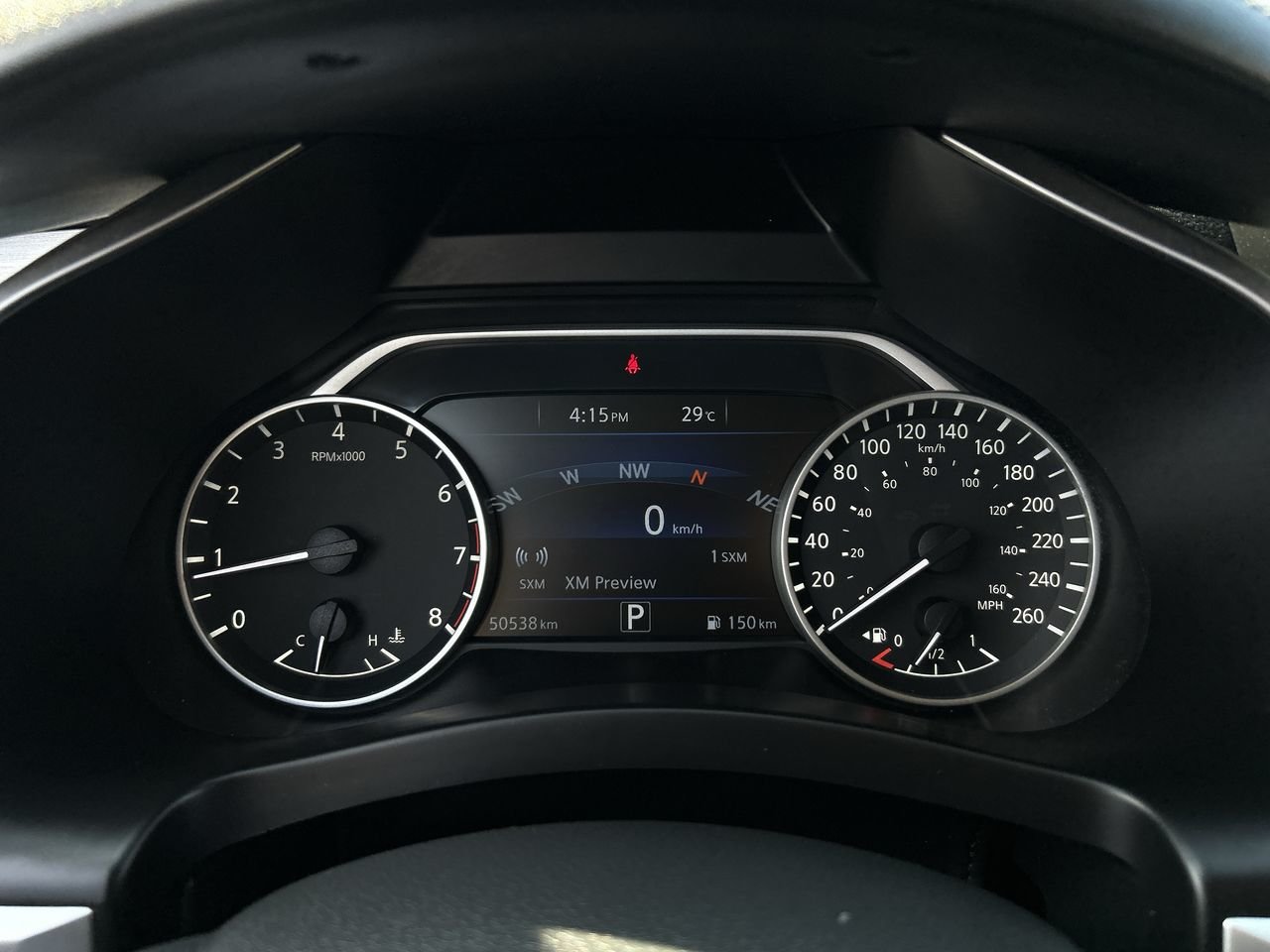 Used 2018 Pearl White Nissan S FWD CVT image 23