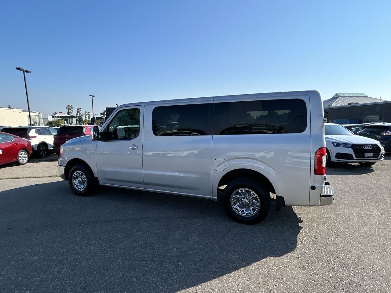 Used 2018 Brilliant Silver Met Nissan SL V8 Standard Roof image 6