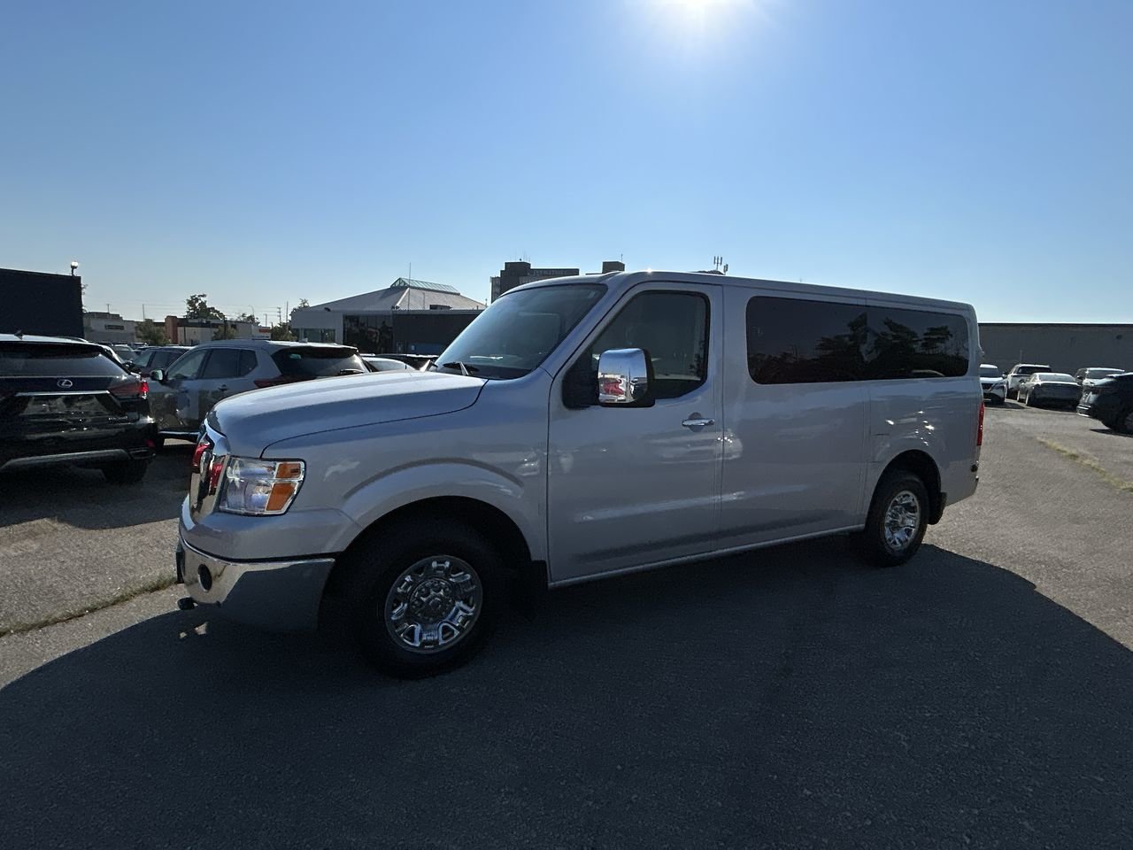 Used 2018 Brilliant Silver Met Nissan SL V8 Standard Roof image 4