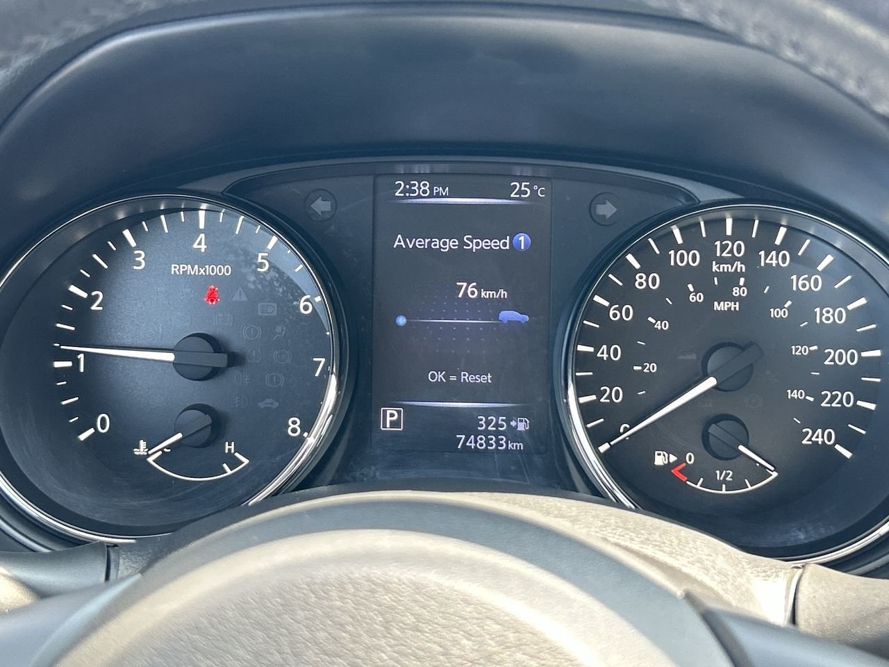 Used 2018 Palatial Ruby Met Nissan SV AWD CVT image 23