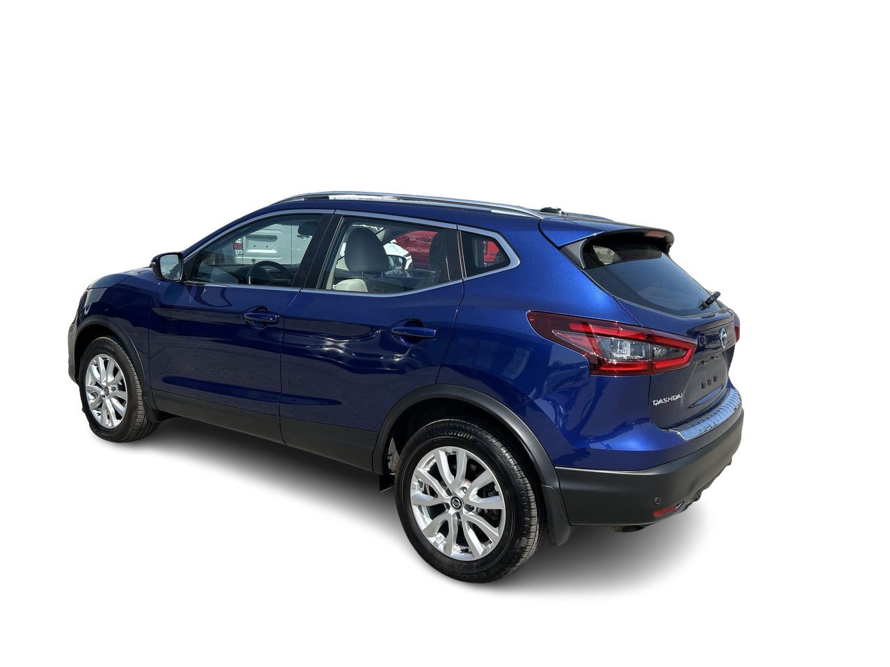 Used 2022 Caspian Blue Metallic Nissan SV AWD CVT image 4