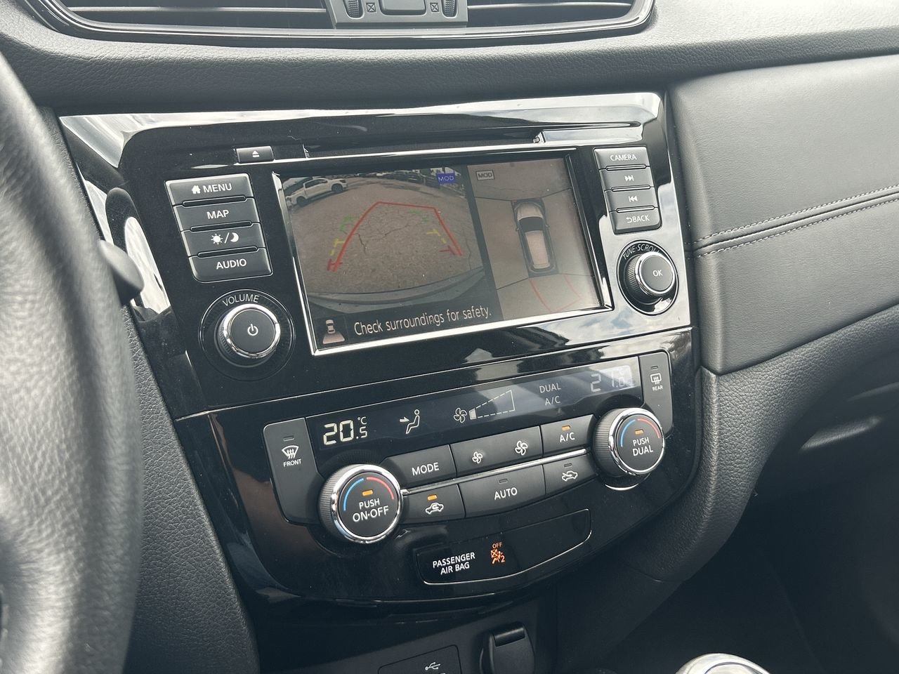Used 2020 Gun MET Nissan SL AWD CVT image 29