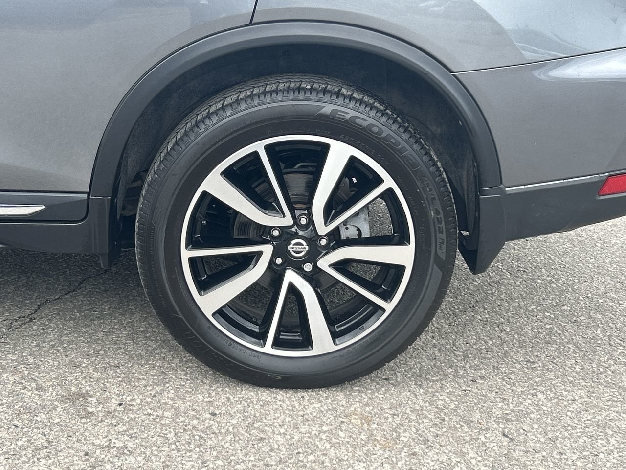 Used 2020 Gun MET Nissan SL AWD CVT image 18