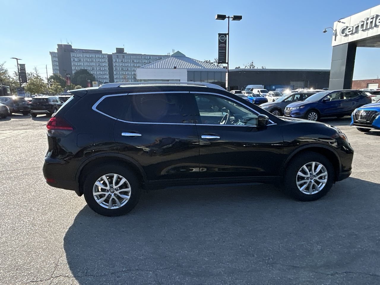 Used 2020 Magnetic Black MET Nissan S AWD CVT image 13