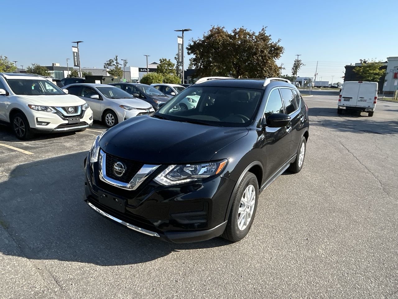Used 2020 Magnetic Black MET Nissan S AWD CVT image 2