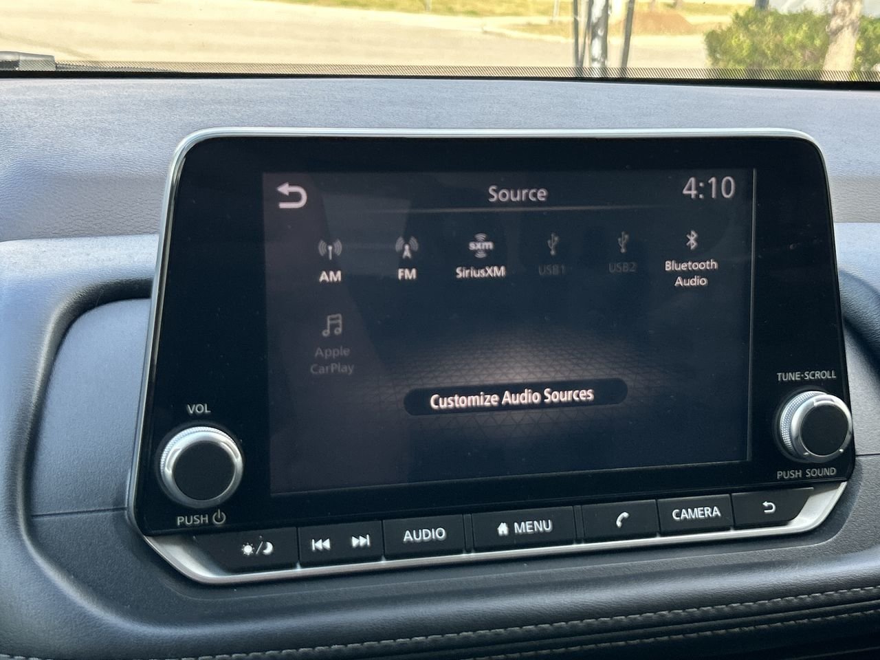 Used 2021 Super Black Nissan SV FWD CVT image 24