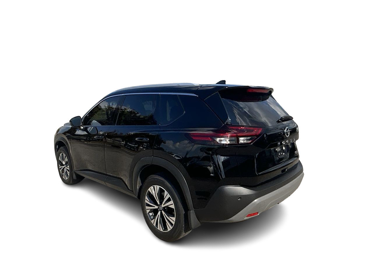 Used 2021 Super Black Nissan SV FWD CVT image 7