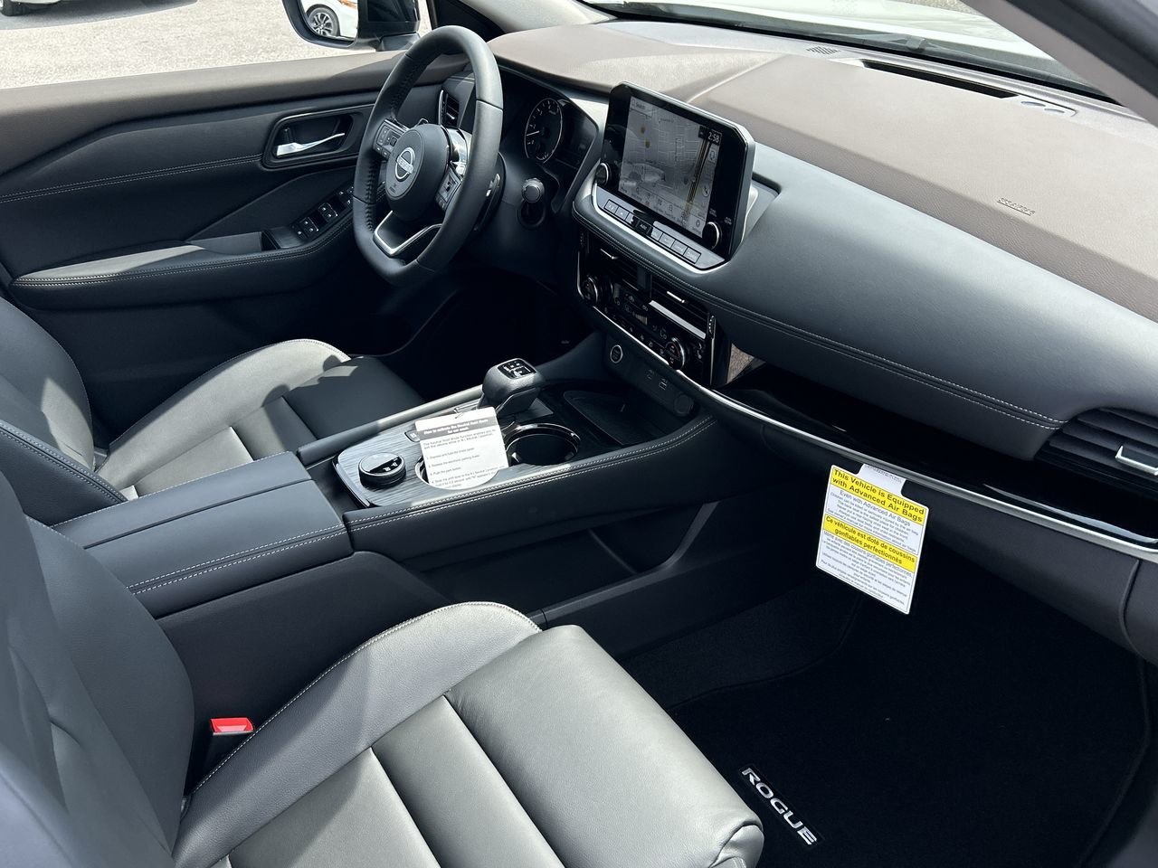 New 2023 Pearl White 2T Nissan SL image 33