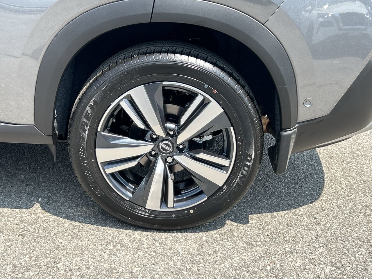 New 2023 Gun Metallic Nissan PLATINUM image 18