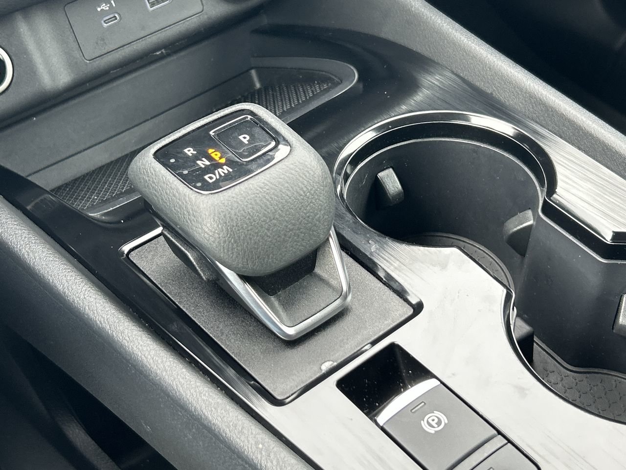 Used 2023 Super Black Nissan S AWD CVT image 25