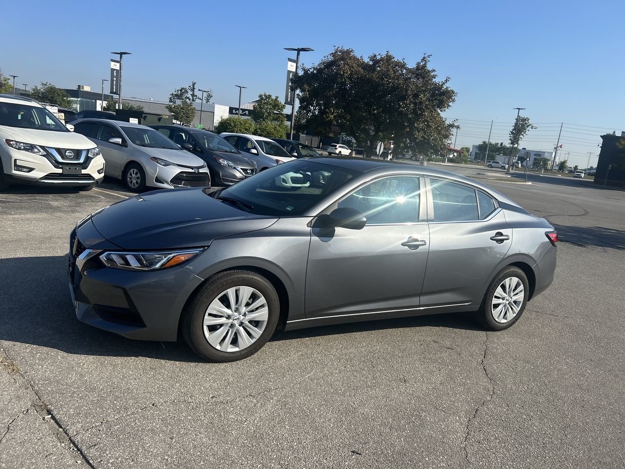 Used 2022 Gun Met Nissan S Plus CVT image 4