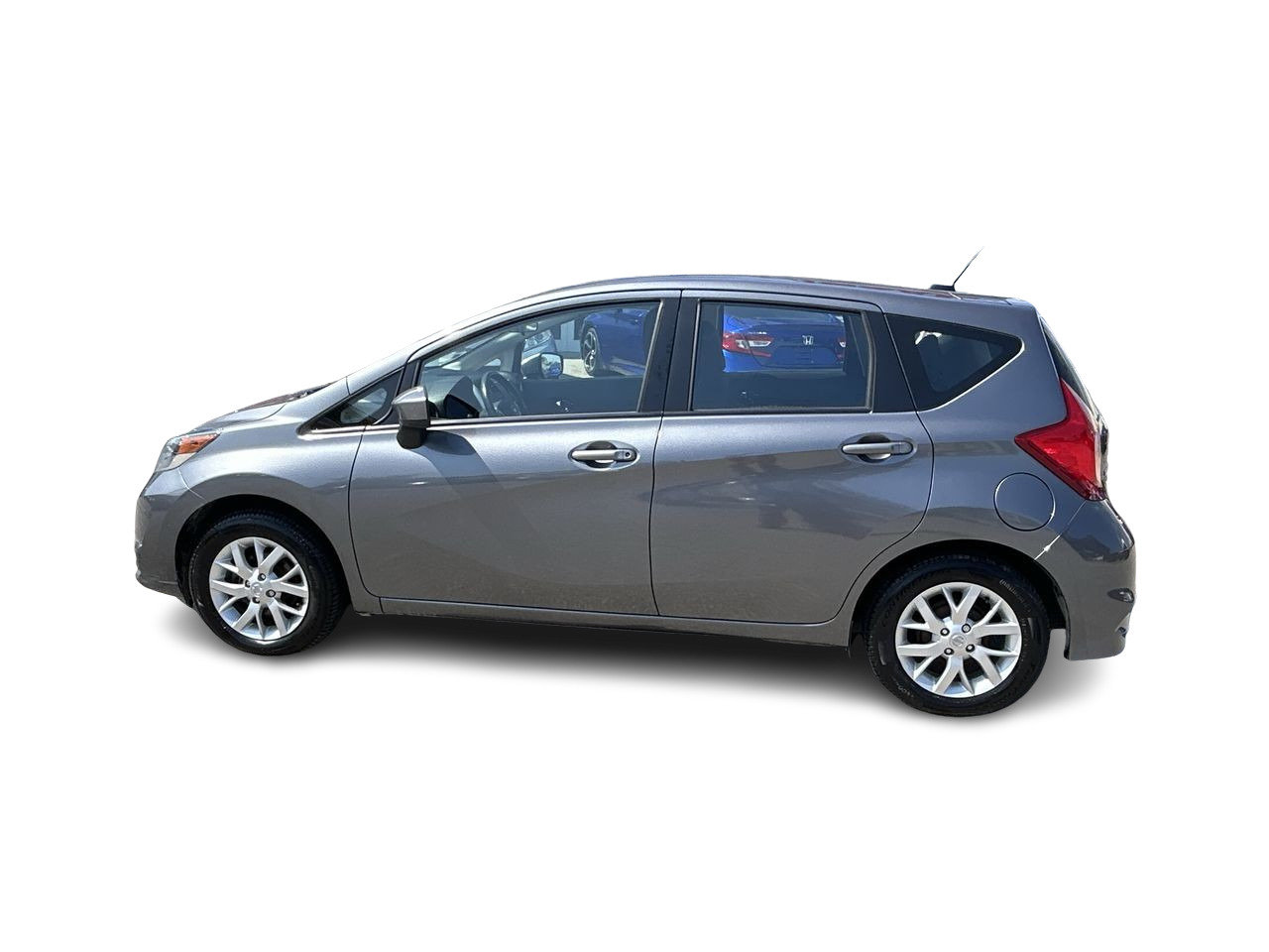 Used 2017 Gun Met Nissan Hatchback 1.6 SV CVT image 5