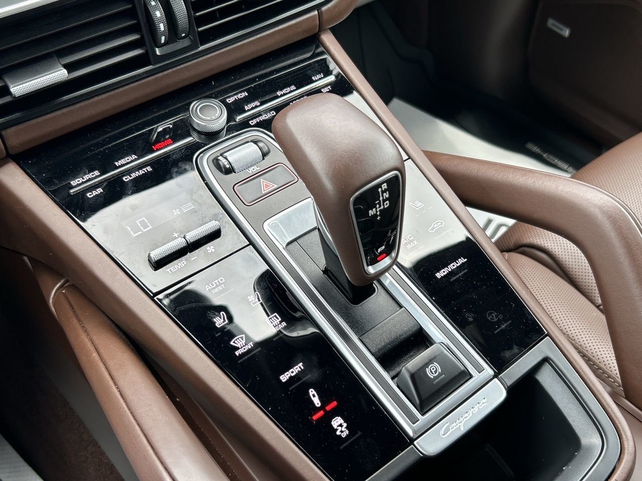 Used 2020 Biscay Blue MET Porsche S image 26