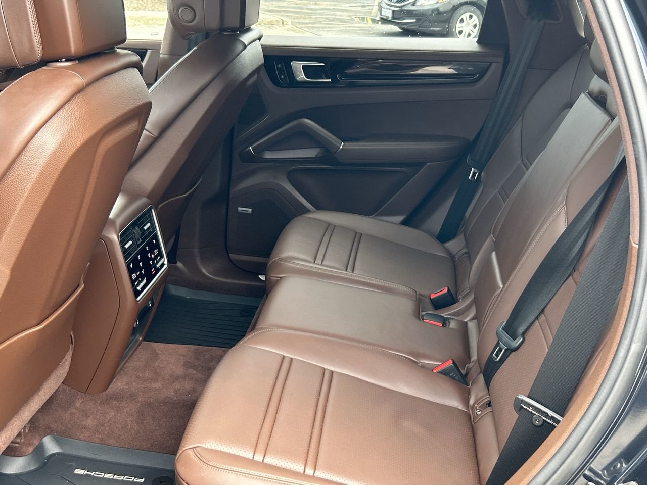Used 2020 Biscay Blue MET Porsche S image 30