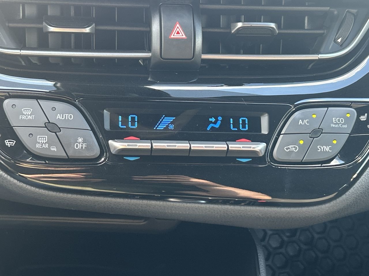 Used 2019 Silver Knockout Met Toyota LE image 25
