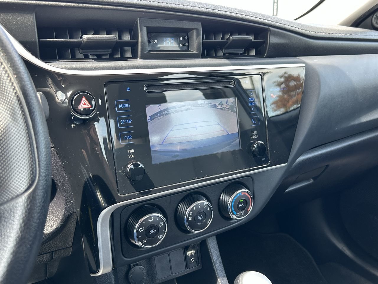 Used 2018 Slate Met Toyota 4-door Sedan CE CVTi-S image 27