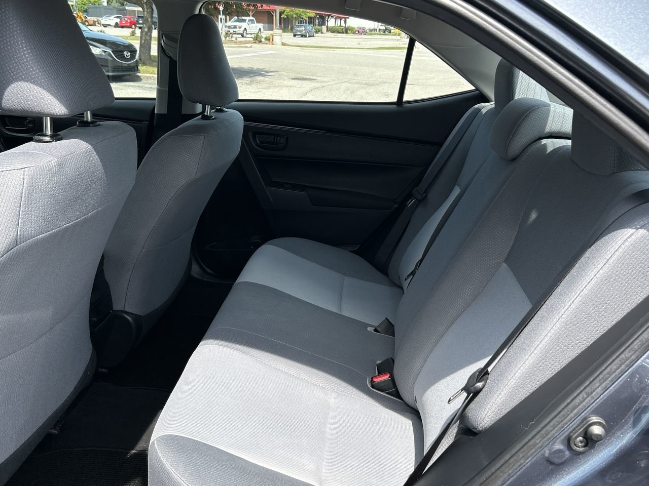 Used 2018 Slate Met Toyota 4-door Sedan CE CVTi-S image 28