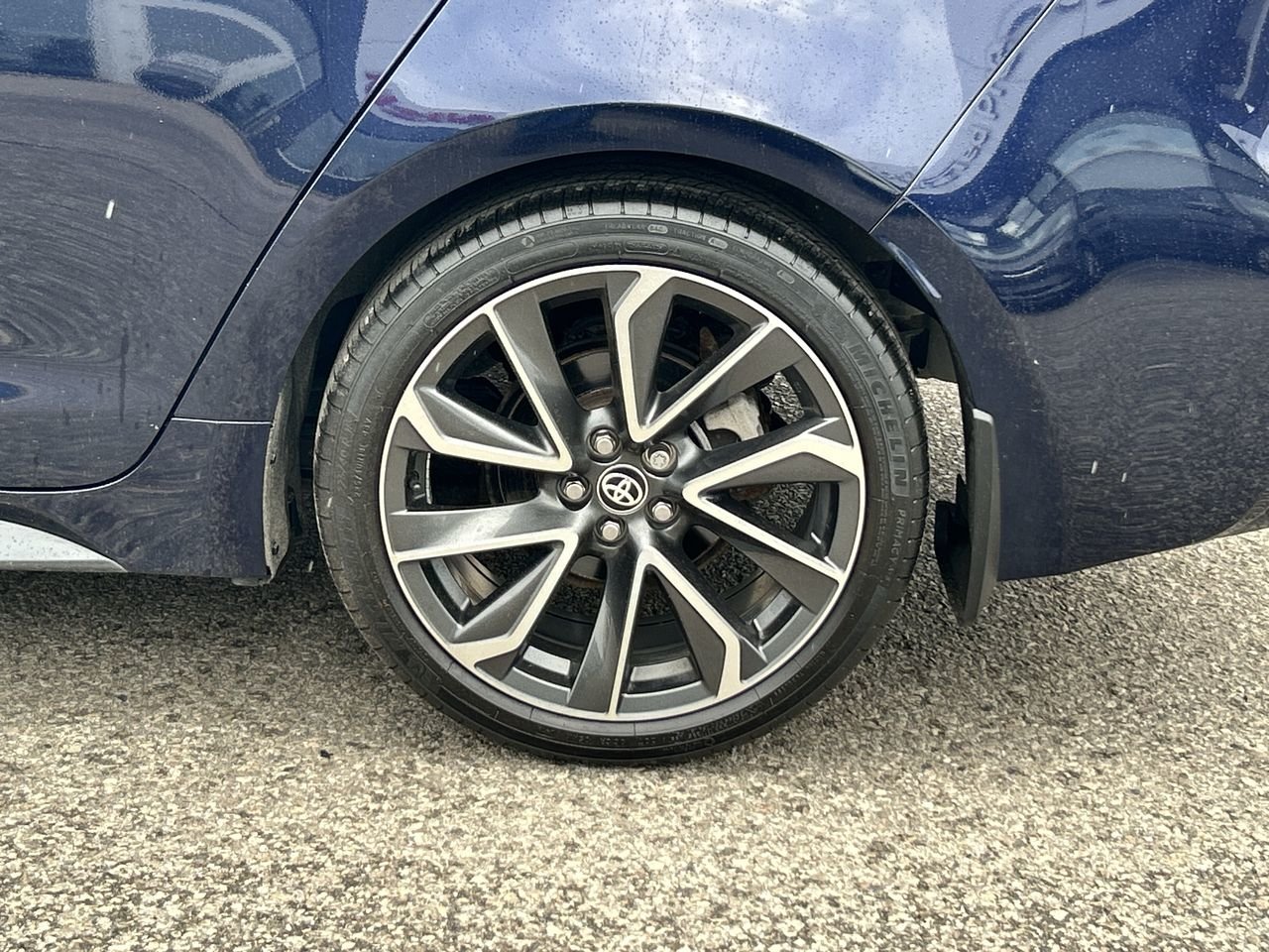 Used 2020 Blue Crush MET Toyota 4-door Sedan SE CVT image 18