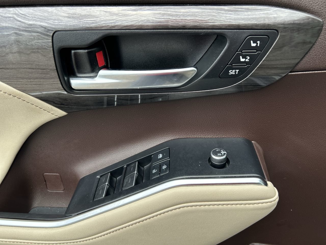 Used 2020 Blueprint Toyota Limited AWD image 21