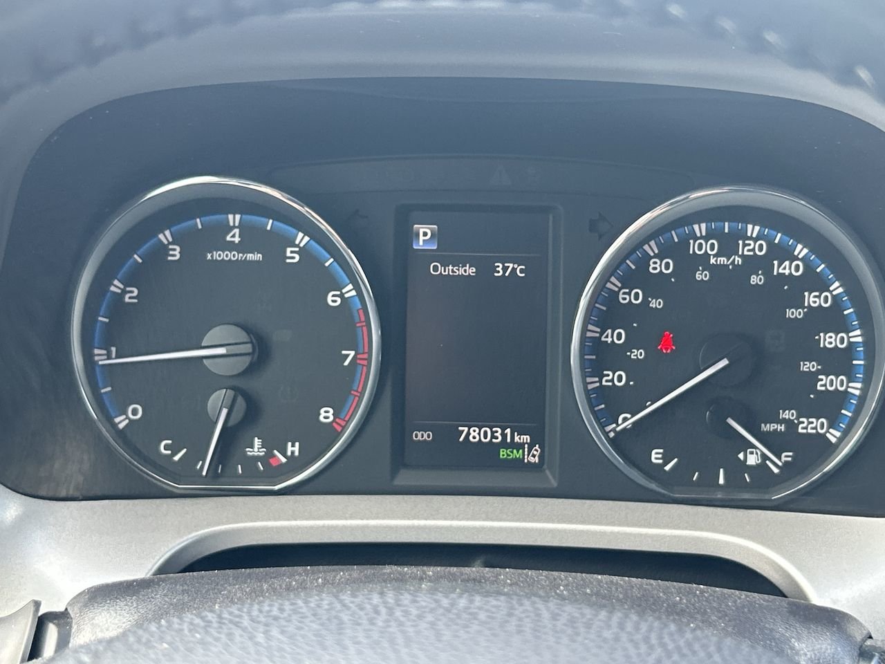 Used 2018 Silver Sky Met Toyota AWD Limited image 24