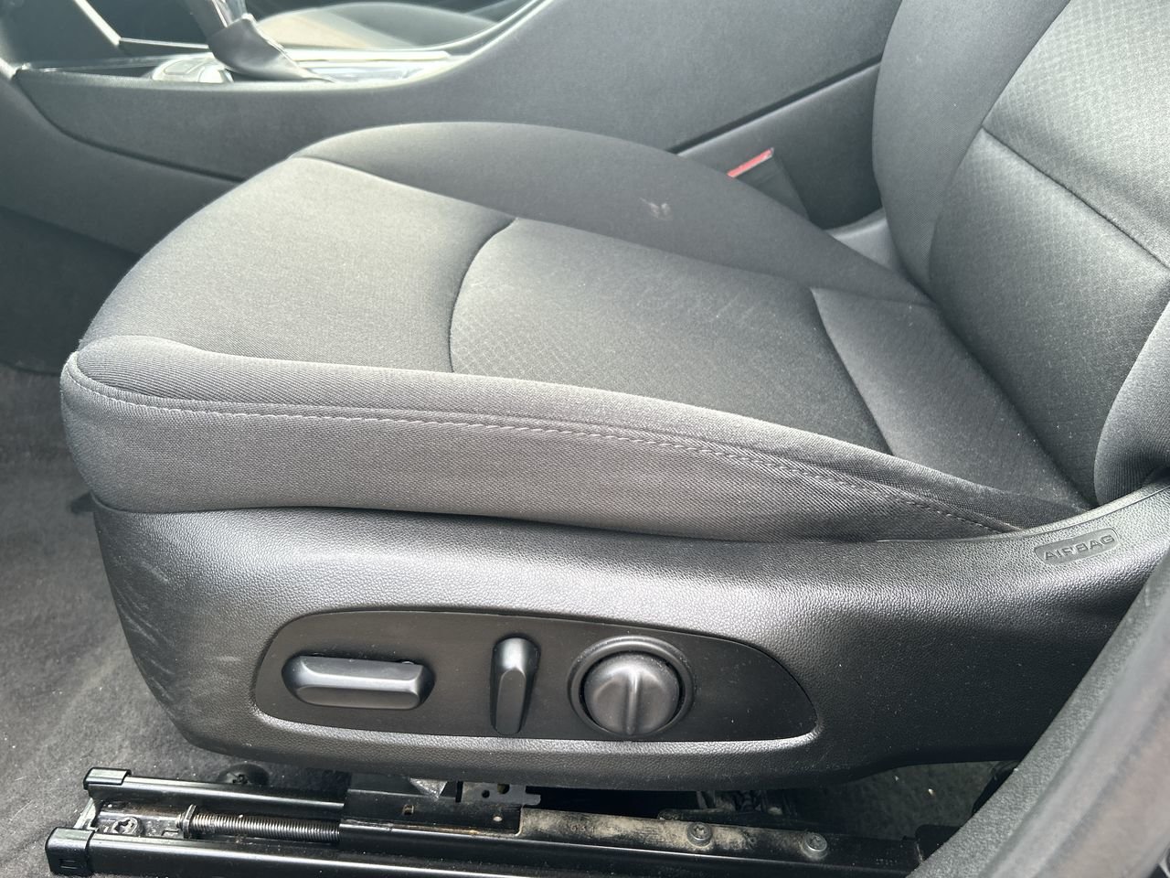 Used 2021 Mosaic Black (MET) Chevrolet LT image 28