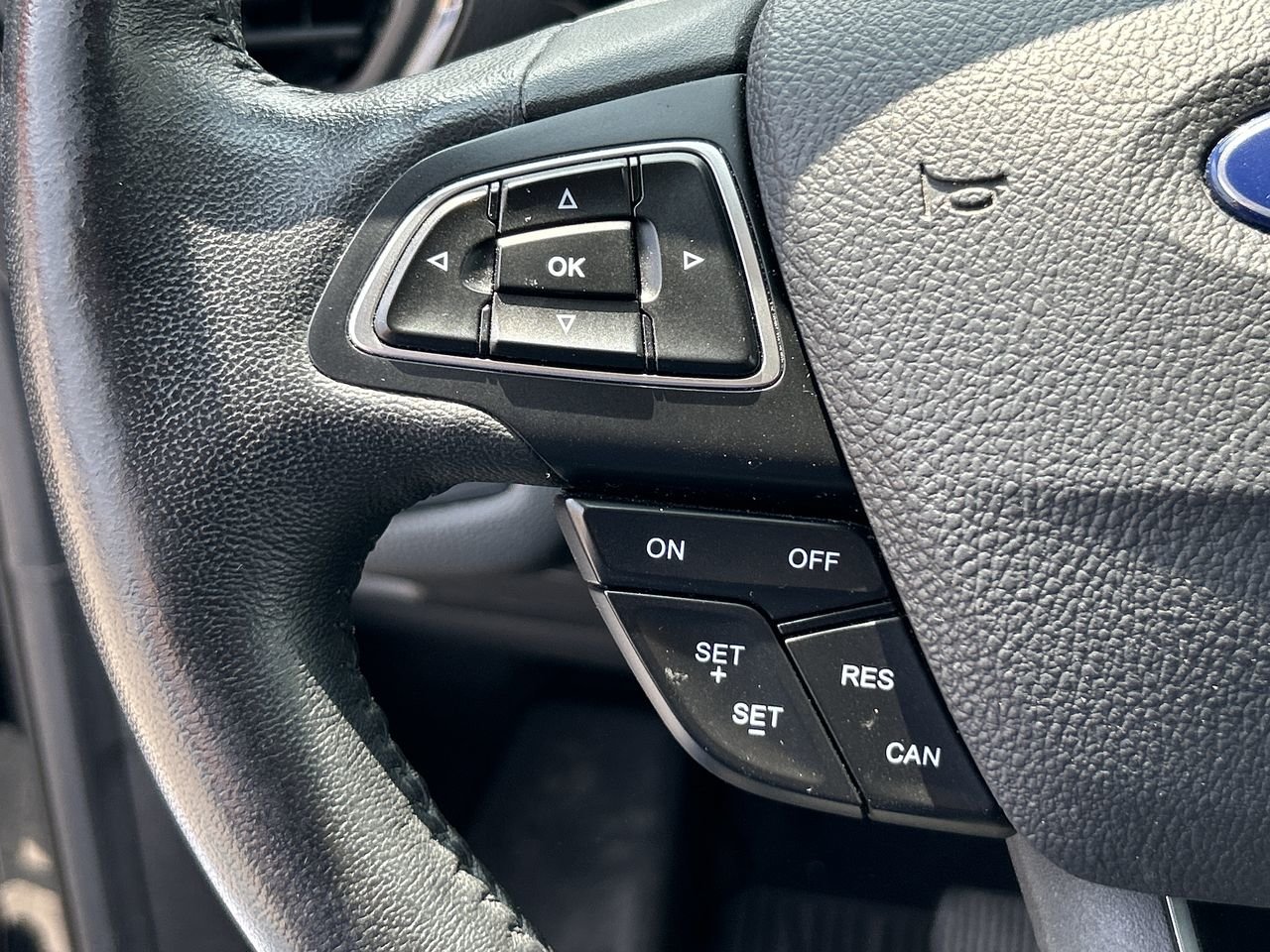 Used 2018 BLACK Ford Titanium image 30