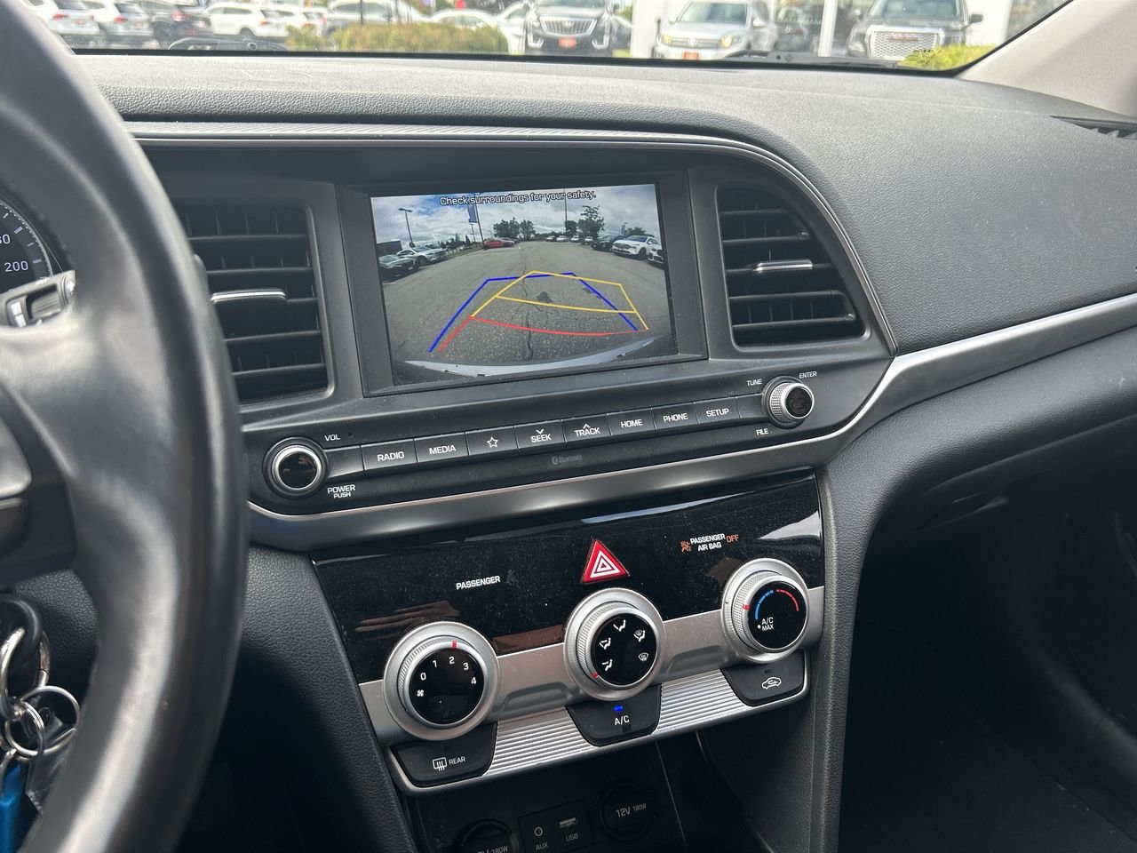 Used 2020 Typhoon Silver Met Hyundai Preferred image 28