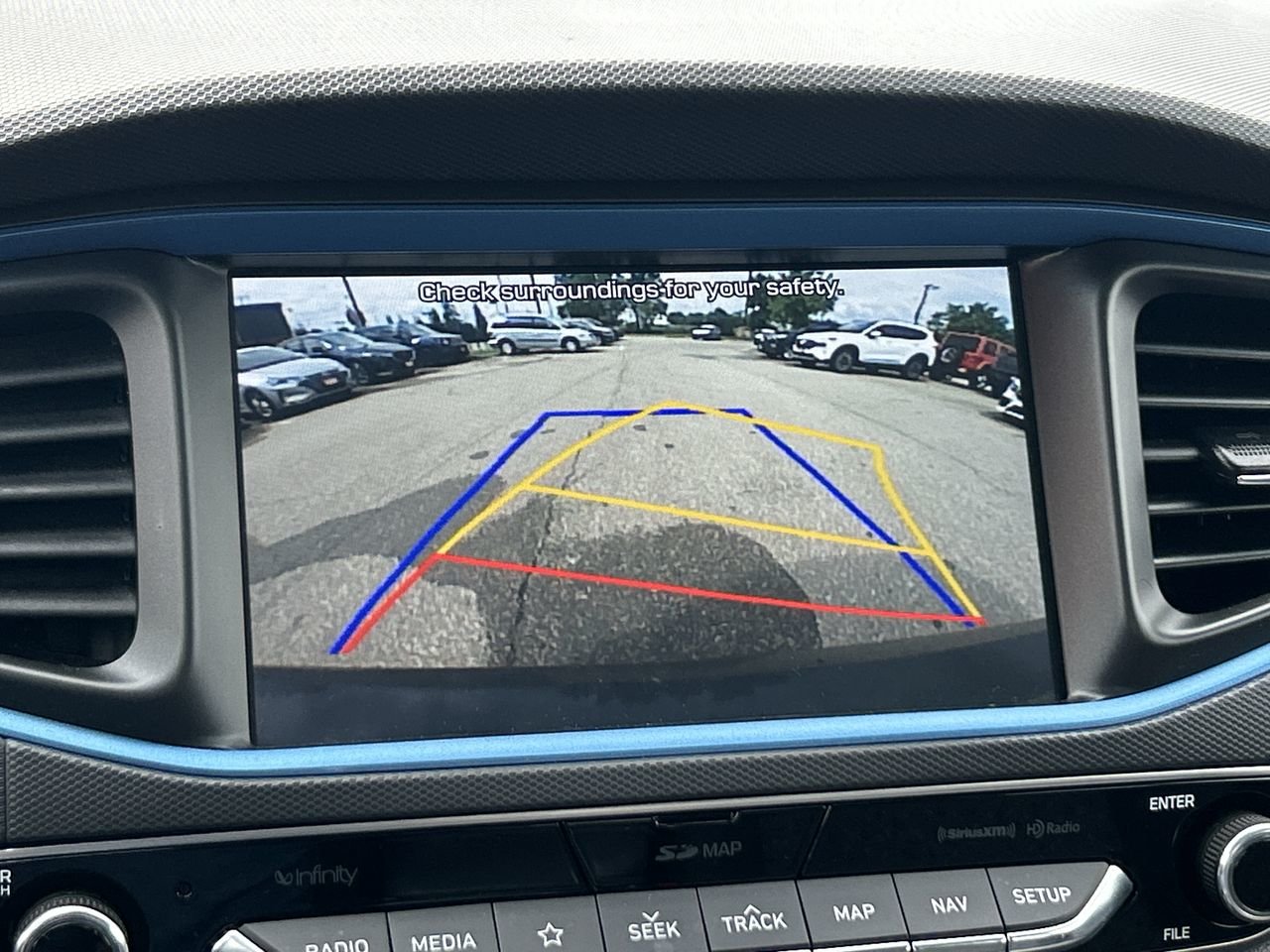 Used 2018 Phantom Black Hyundai SE image 28