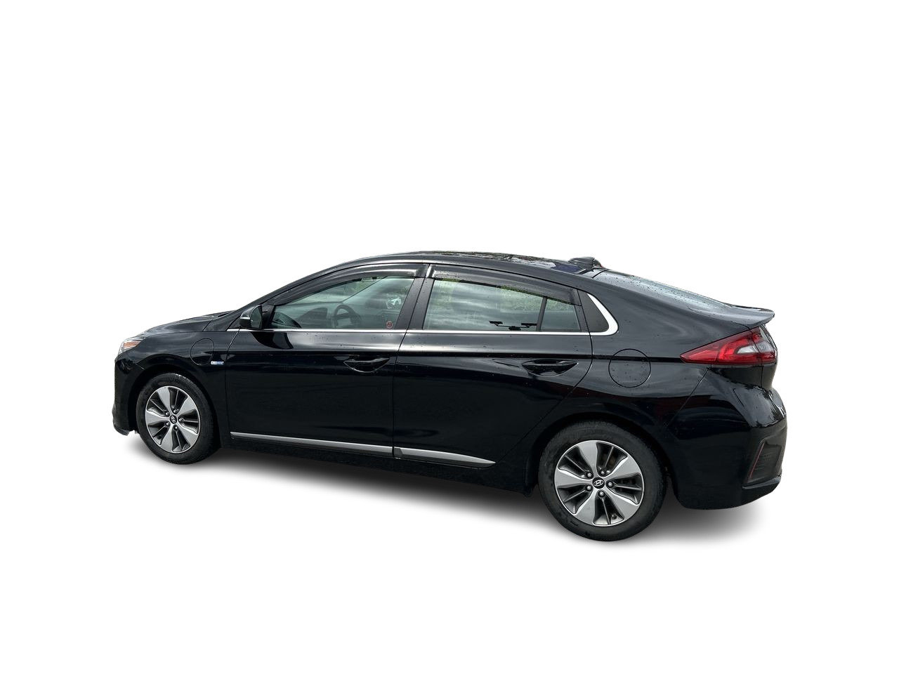 Used 2018 Phantom Black Hyundai SE image 6