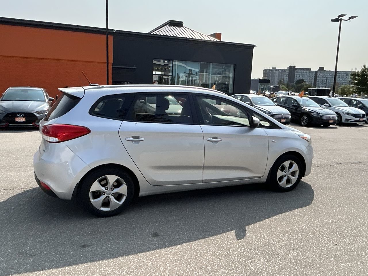 Used 2014 Silver Kia LX image 11