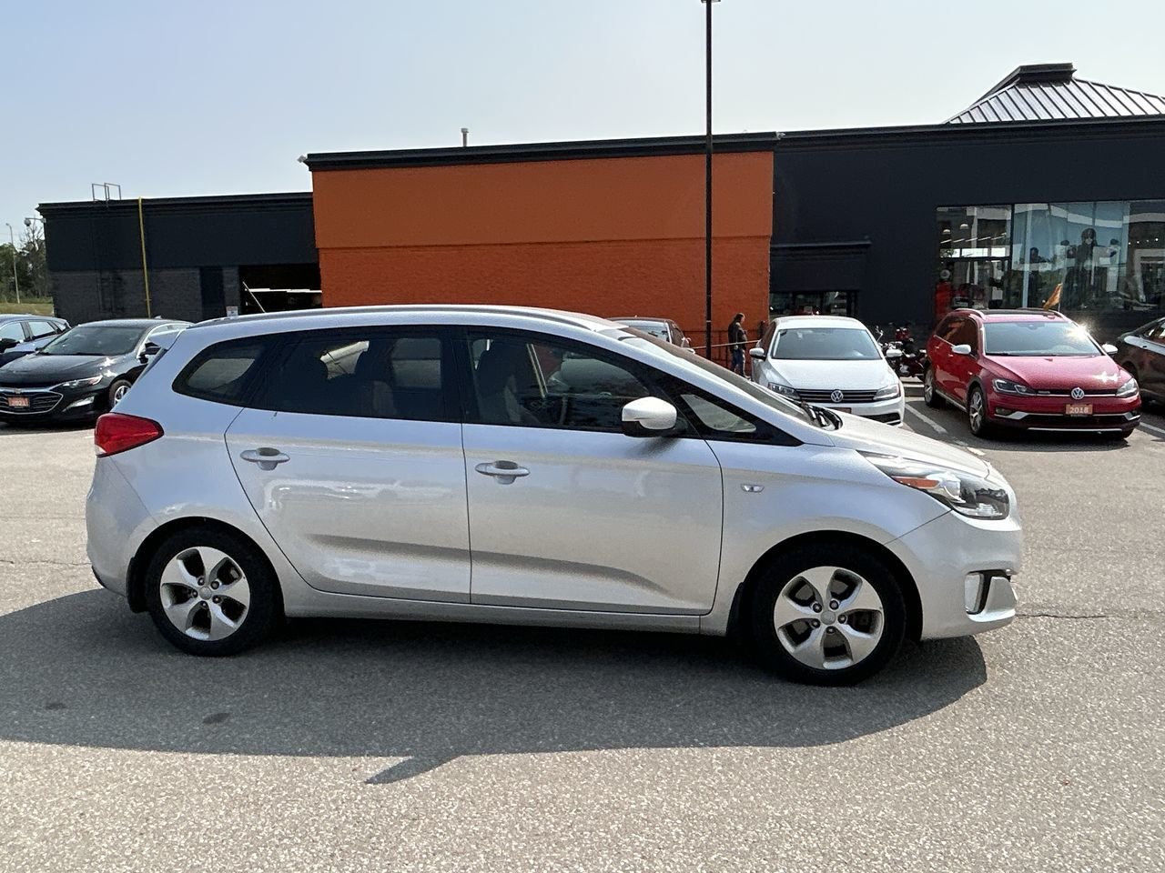 Used 2014 Silver Kia LX image 13