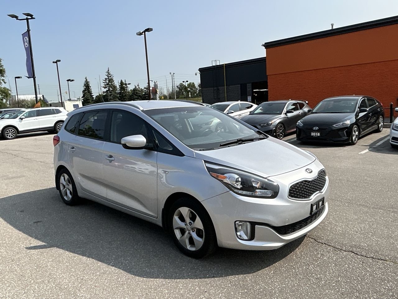 Used 2014 Silver Kia LX image 15
