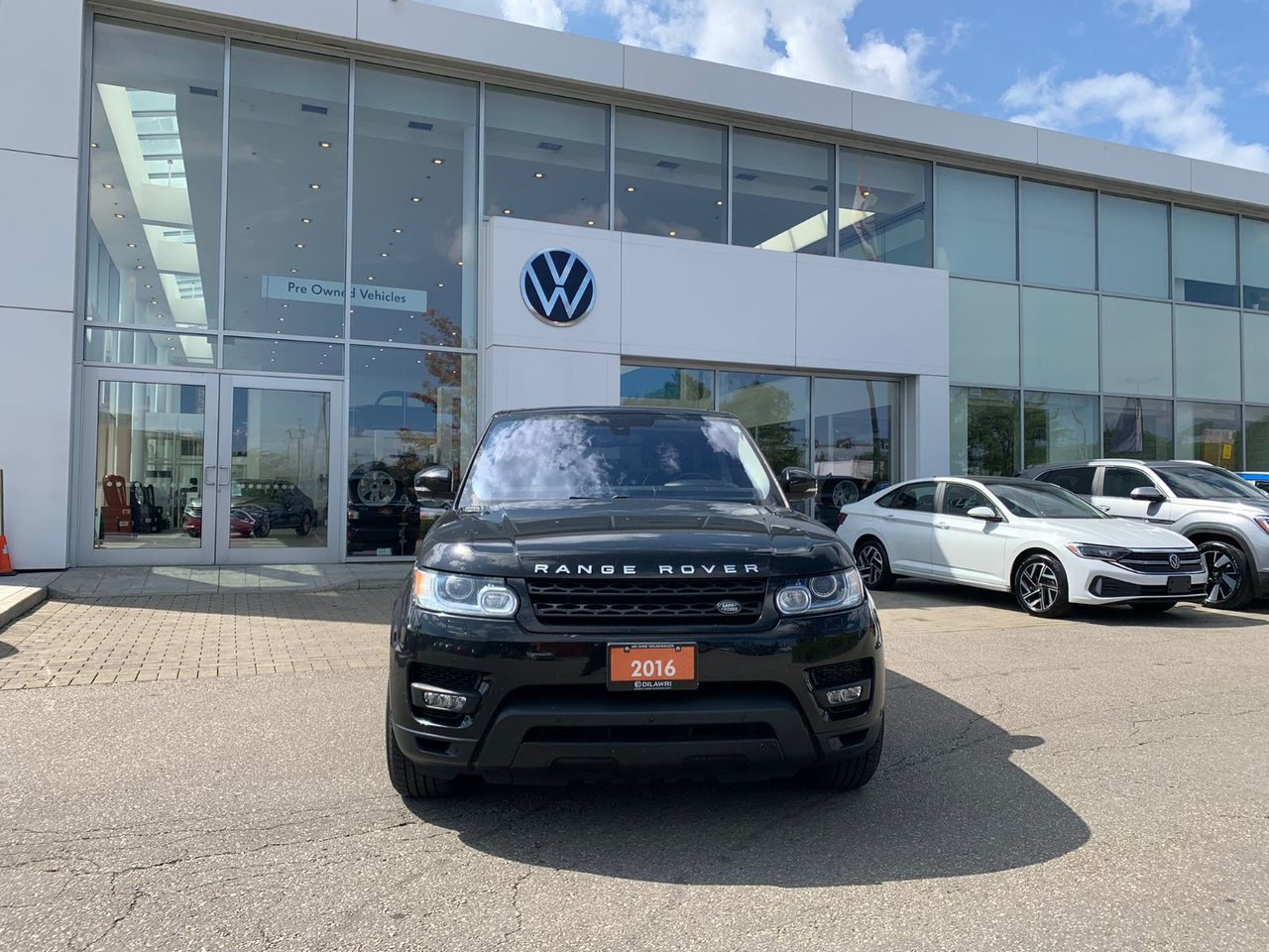 Used 2016  Land Rover Td6 HSE image 2
