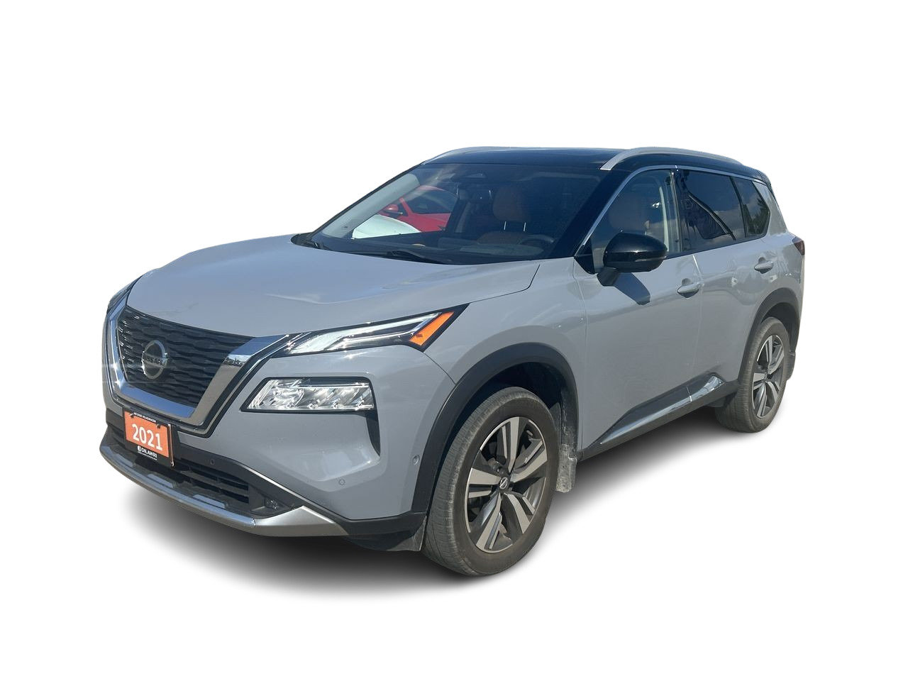 Used 2021 Gray Nissan Platinum image 3