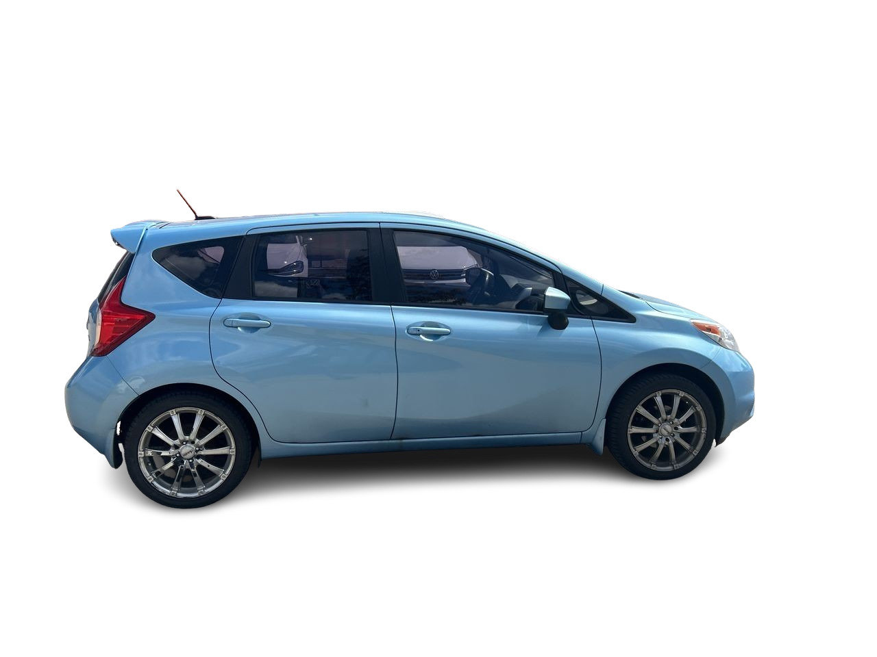 Used 2015 Blue Nissan SL image 12