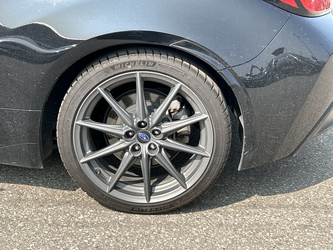 Used 2022 black Subaru Sport-tech image 18
