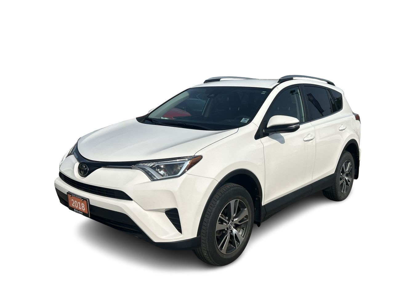 Used 2018 white Toyota LE image 17