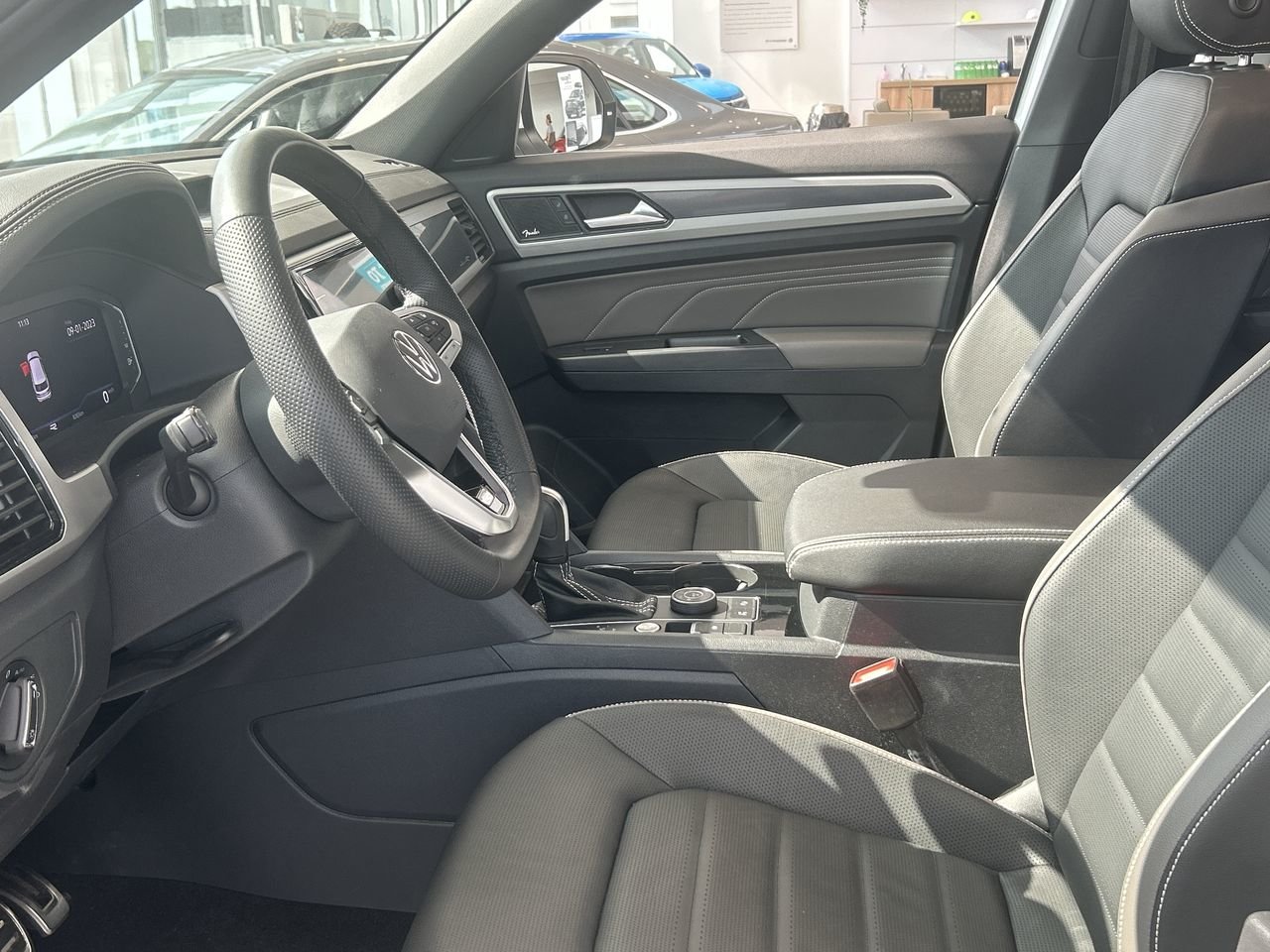 Certified Used 2023 white Volkswagen Execline image 19