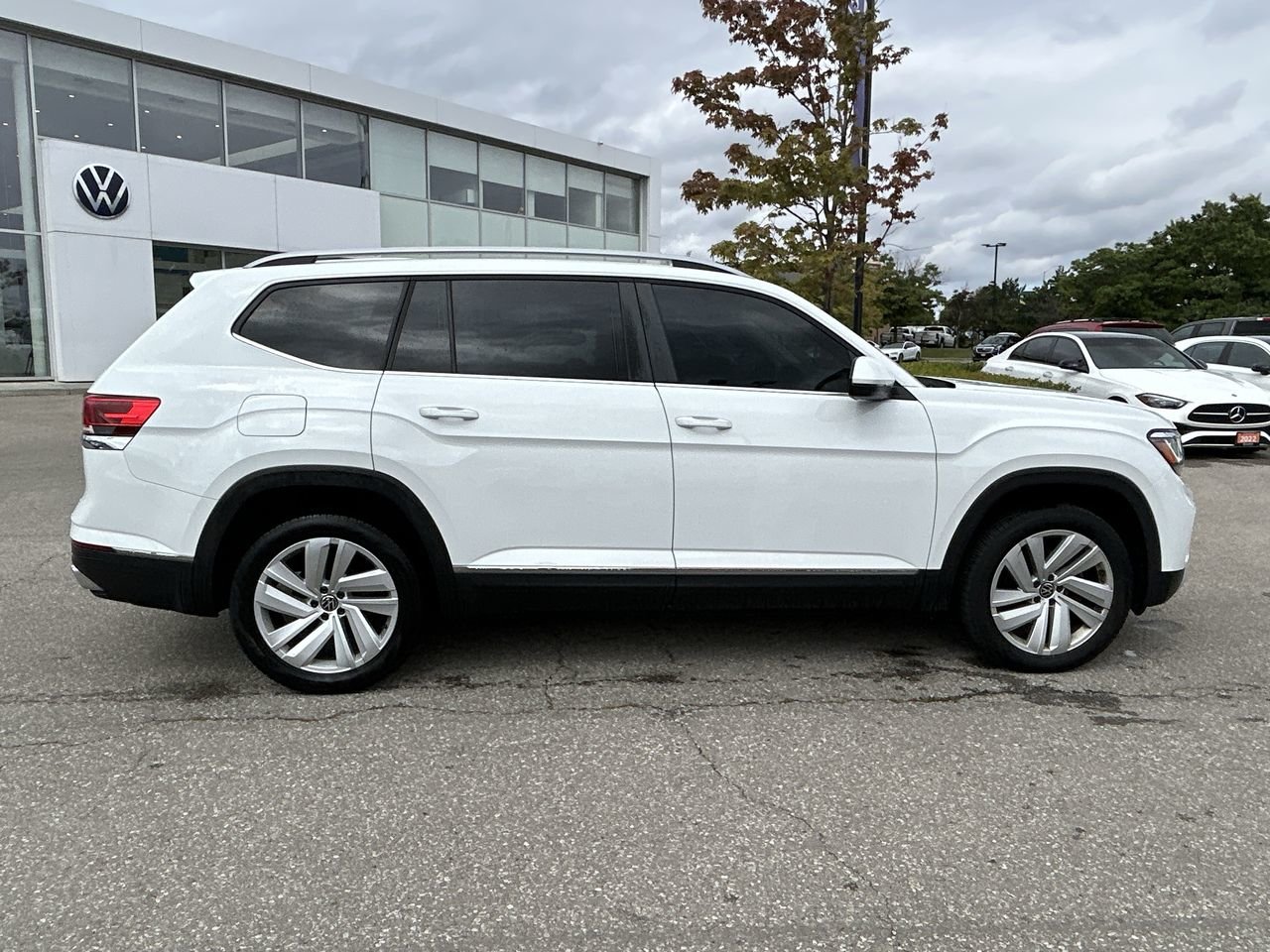 Certified Used 2021 Pure White Volkswagen Highline image 14
