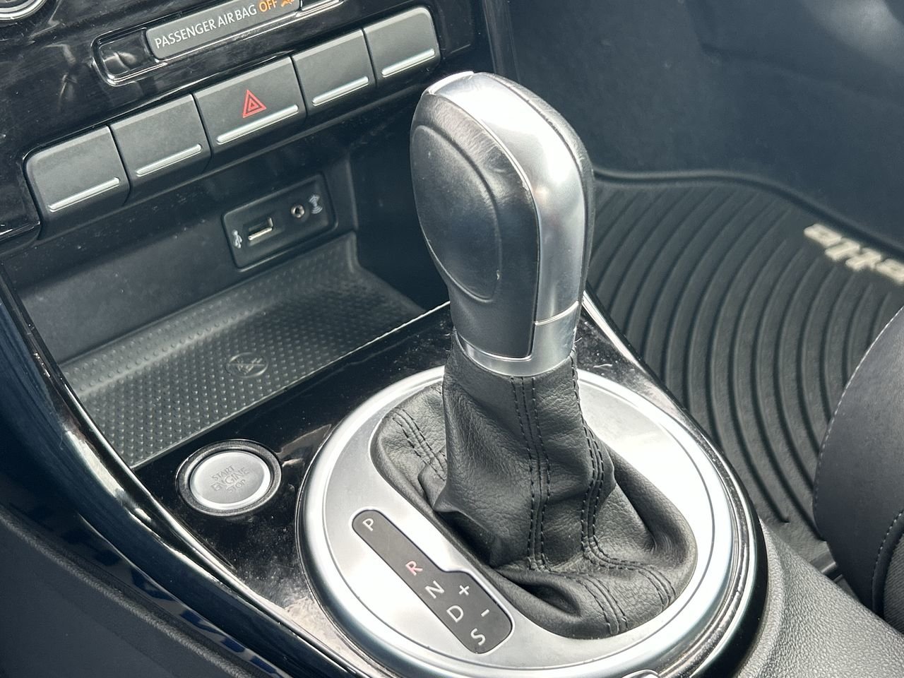 Certified Used 2019  Volkswagen Wolfsburg Edition image 27