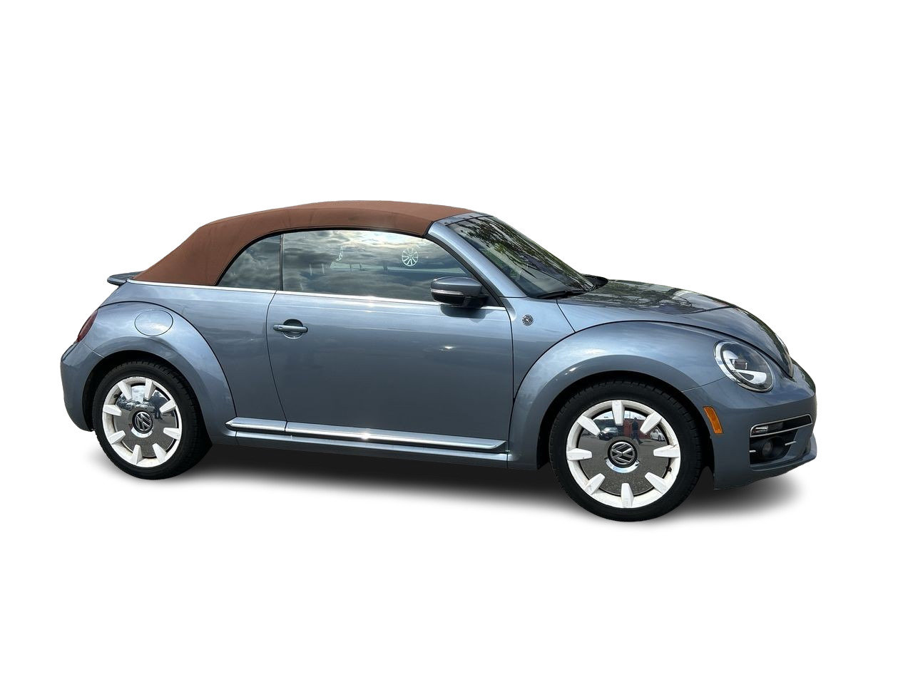 Certified Used 2019  Volkswagen Wolfsburg Edition image 11