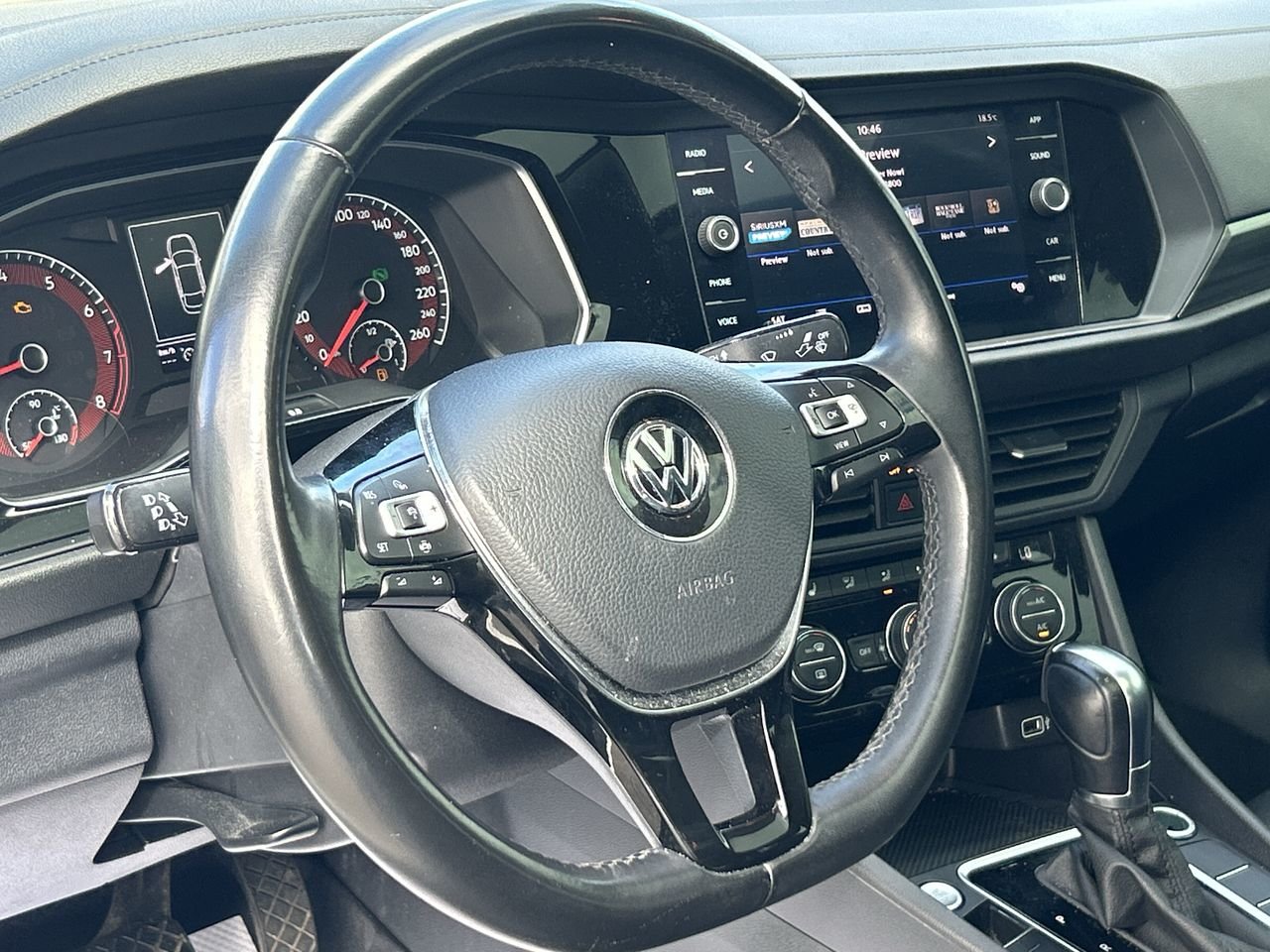 Certified Used 2019 Pure White Volkswagen Highline image 21