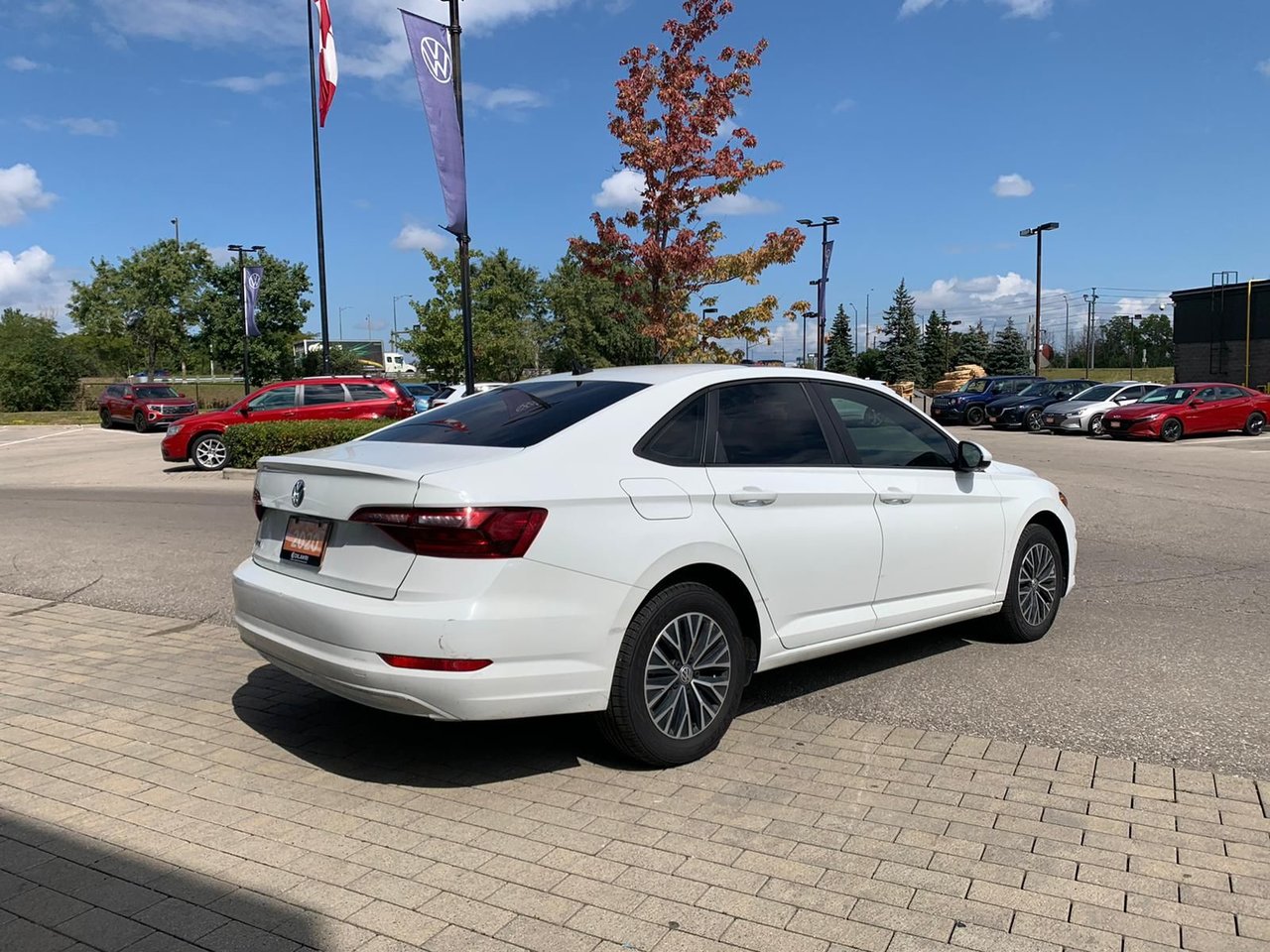 Certified Used 2020  Volkswagen Highline image 5